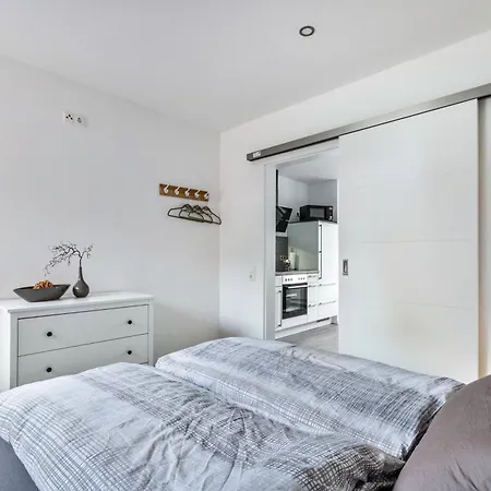 Fe Wo Koll Apartman