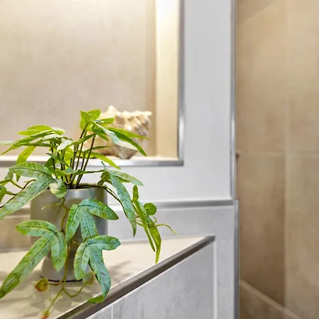 Apartman Fe Wo Koll *