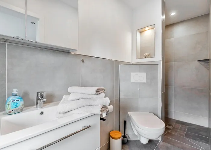 Apartment Fe Wo Koll *